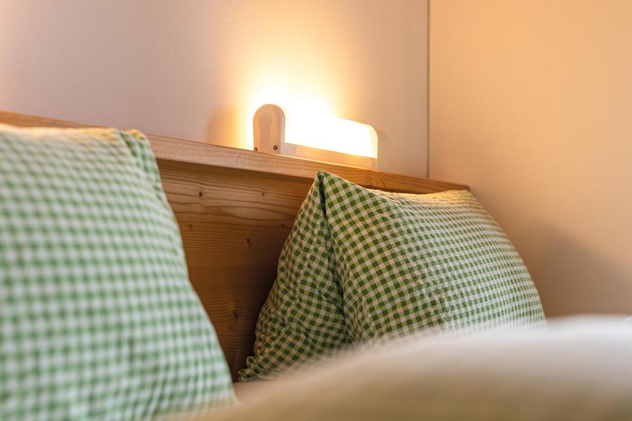 Venet Gipfelhuette Hotell Zams Exteriör bild