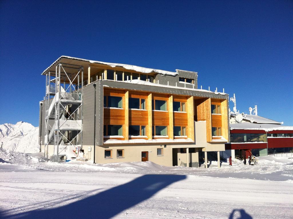 Venet Gipfelhuette Hotell Zams Exteriör bild